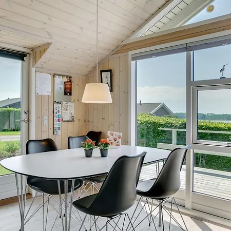 Holiday home Albantine - 150m From The Sea By Interhome